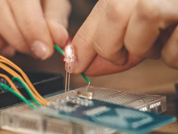 Electronics-and-Computer-Engineering-358x270